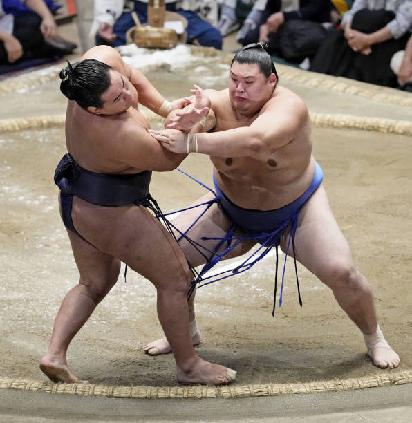 大相撲の熱戦を振り返る！今日の結果を動画でチェックしよう 大相撲 今日 の 結果 動画